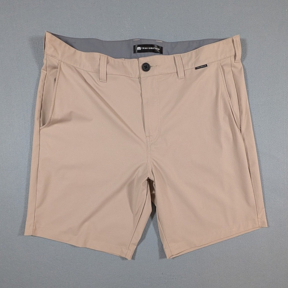 TravisMathew Golf Shorts Mens 36 Khaki Tan Performance Stretch Beck 3363